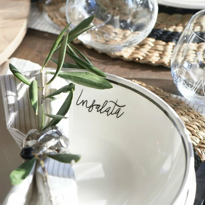 Promo 😉 Riviera Maison Rivièra Maison La Dolce Vita Salatschüssel - Ø 25,5 Cm - Höhe 5 Cm - Weiß 🎉 8 Promo 😉 Riviera Maison Rivièra Maison La Dolce Vita Salatschüssel - Ø 25,5 Cm - Höhe 5 Cm - Weiß 🎉 - Image 6